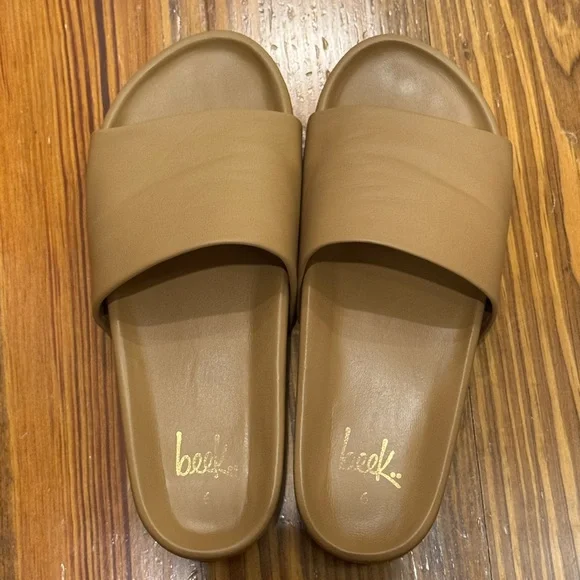 Beek Pelican Leather Slides in Honey. Size 6. - Picture 5 of 5